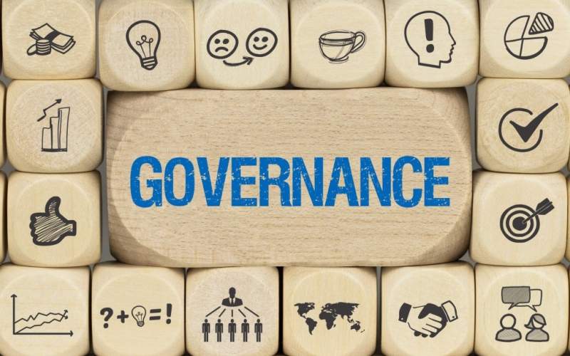 مبارزه با فساد، بدون اصلاح ساختار حکمرانی، محکوم به شکست است