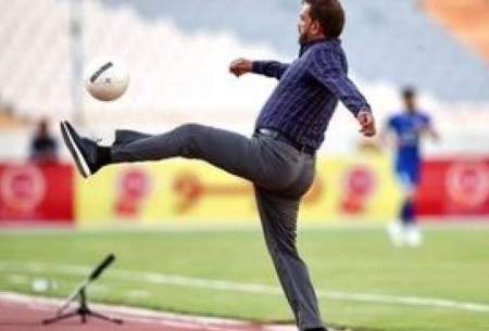 فیروز کریمی، خواننده مورد علاقه‌اش را لو داد  