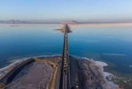 دریاچه ارومیه به مرگ نزدیک‌تر شد