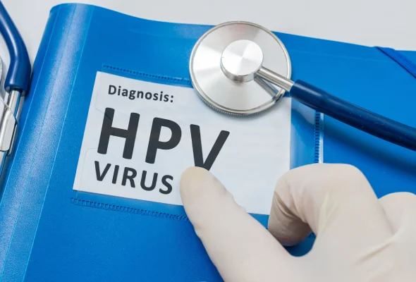 برای زگیل تناسلی به چه دکتری مراجعه کنیم؟ راهنمای انتخاب متخصص