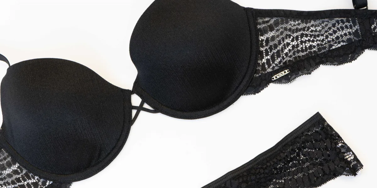 ۵ تا از بهترین مدل&zwnj;های سوتین برای افتادگی سینه