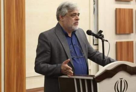 محمد مهاجری: جمع‌کردن تندروها برای نظام مثل آب خوردن است