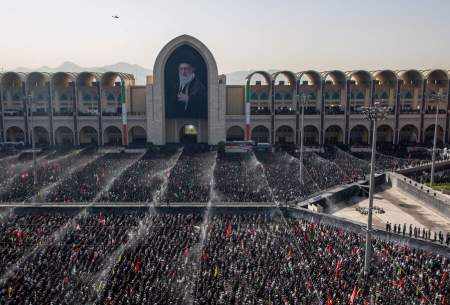 اقامه نماز بر پیکر رهبر شهید انقلاب در مصلای تهران  <img src="https://cdn.baharnews.ir/images/picture_icon.gif" width="16" height="13" border="0" align="top">
