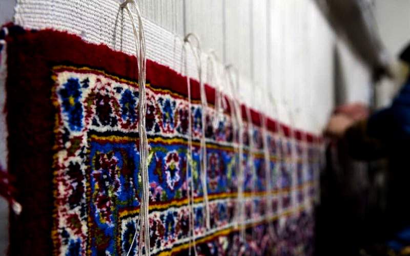 گره در کار فرش کرمان گره در کار فرش کرمان