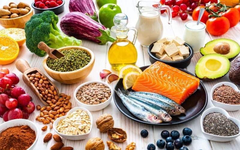 مواد غذایی مفید برای درمان دیسک کمر مواد غذایی مفید برای درمان دیسک کمر