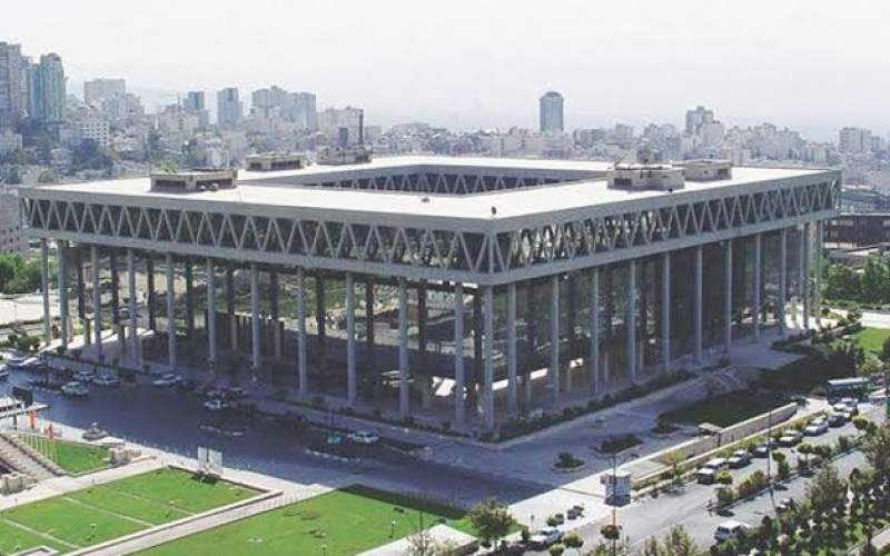 نقد و توهین تفاوت دارند