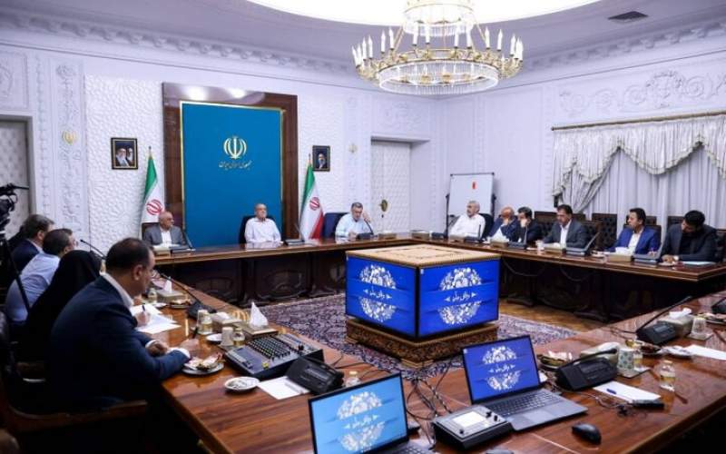 شرایط کشور، تغییر رفتار در حوزه سلامت را الزامی کرده است شرایط کشور، تغییر رفتار در حوزه سلامت را الزامی کرده است