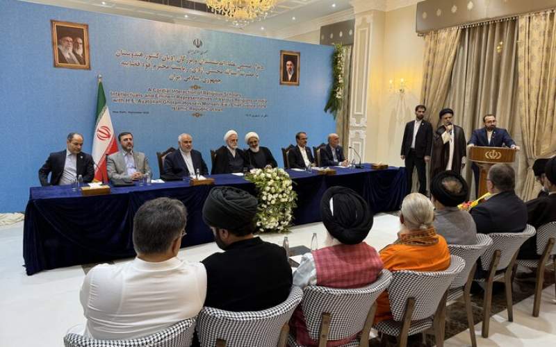 ایران به هیچ وجه زیر بار ظلم و زور نرفته و نخواهد رفت