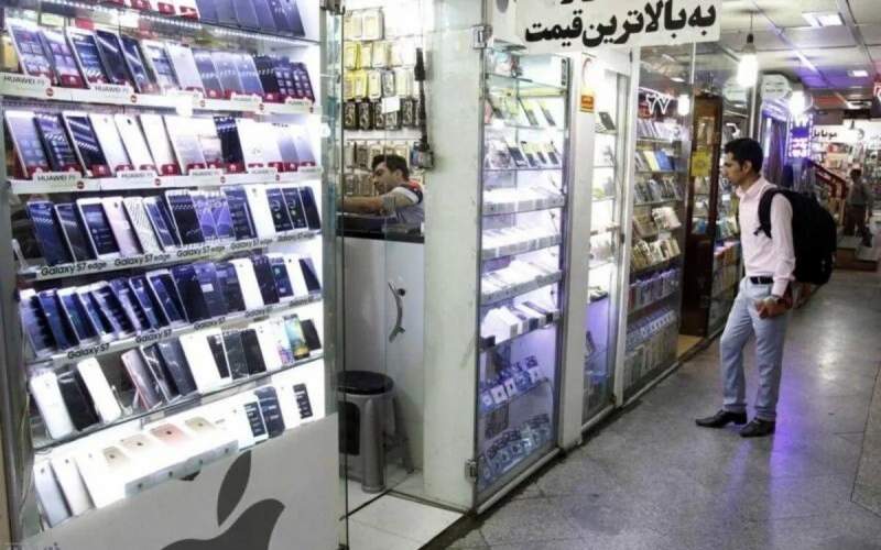قیمت انواع گوشی موبایل در بازار امروز/جدول