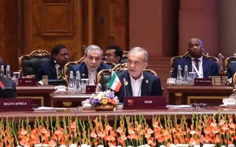 پزشکیان: نقش بریکس در دفاع از حاکمیت ملی، تمامیت ارضی و ممنوعیت توسل به زور مؤثرتر شود پزشکیان: نقش بریکس در دفاع از حاکمیت ملی، تمامیت ارضی و ممنوعیت توسل به زور مؤثرتر شود