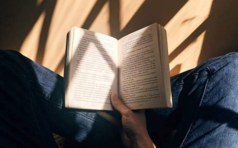 کتاب بخوان و پول بگیر کتاب بخوان و پول بگیر