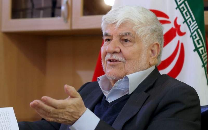 در شرایط فعلی، همه باید در صحنه حاضر باشند